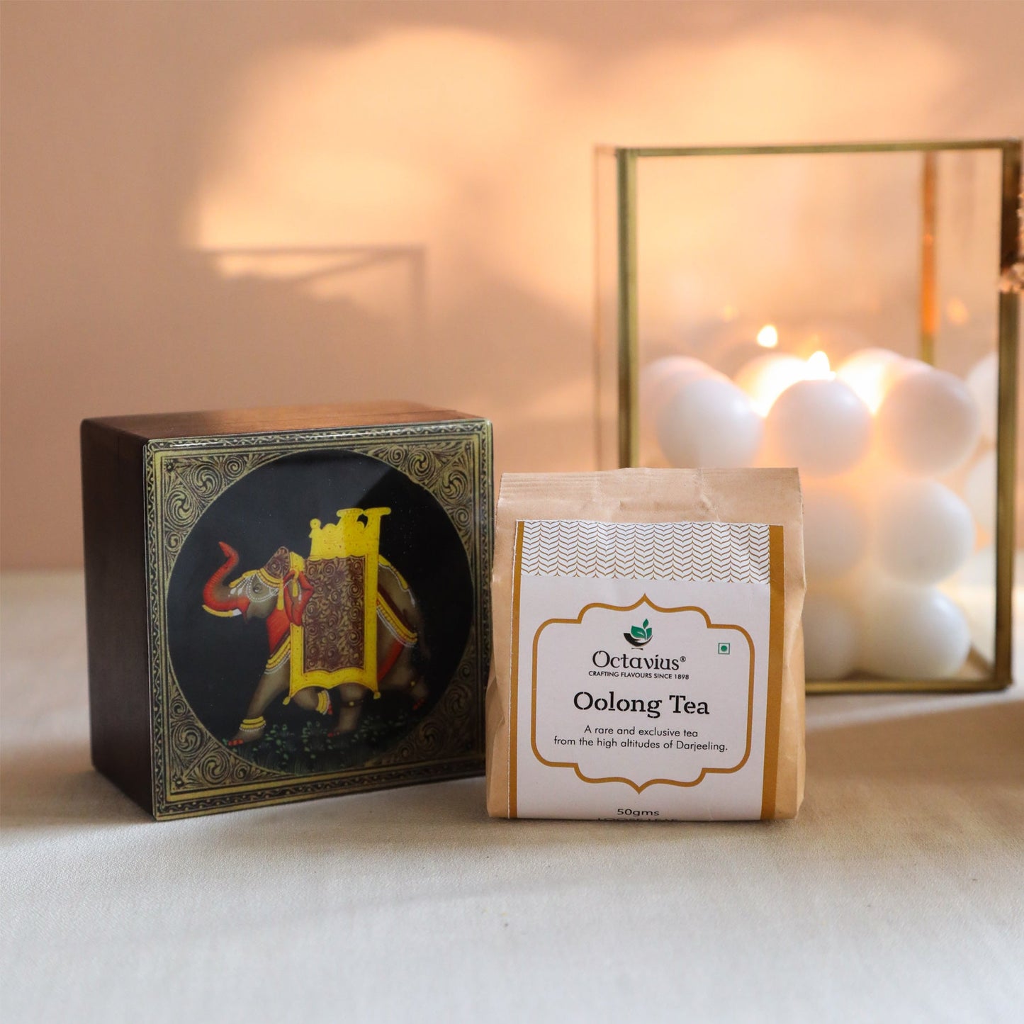 Darjeeling Oolong Tea in Handcrafted Wooden Box 310g