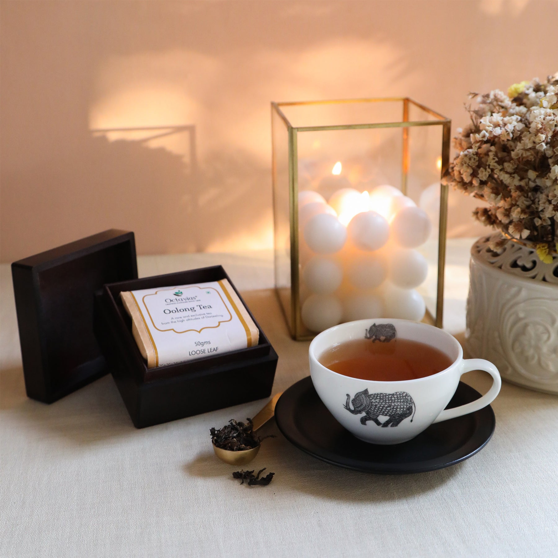 Darjeeling Oolong Tea in Handcrafted Wooden Box 310g