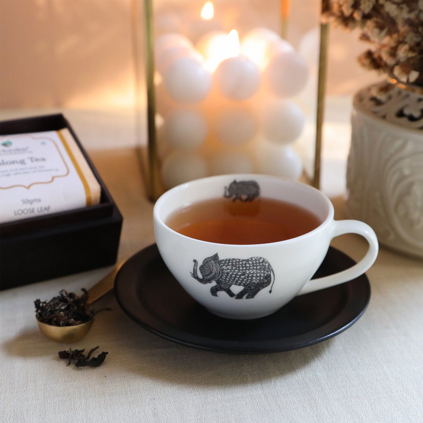 Darjeeling Oolong Tea in Handcrafted Wooden Box 310g