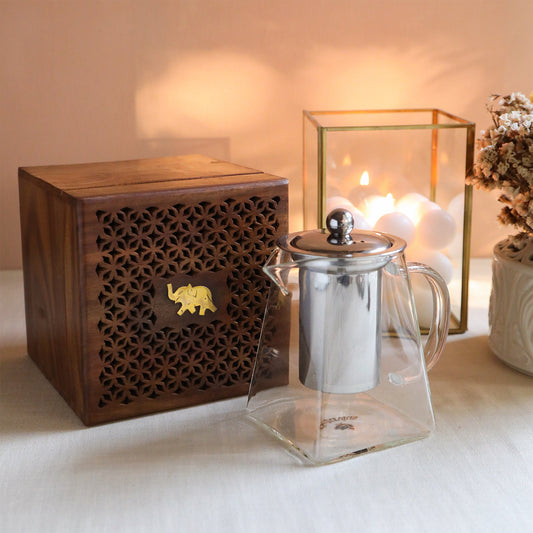 Pyramid Shape Borosilicate Glass Teapot in Sheesham Wood Box 500ml