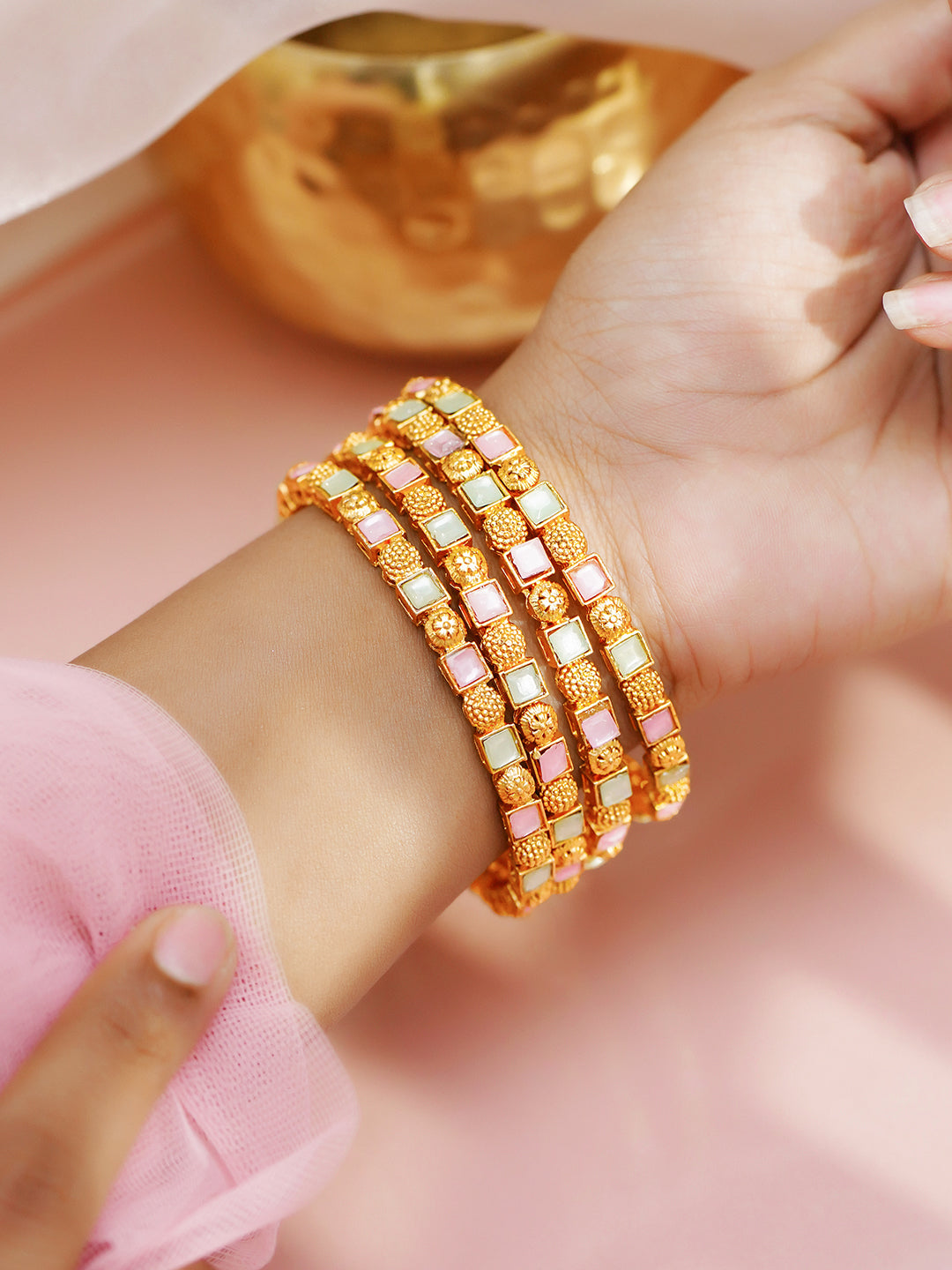 Pastel Bloom Set of 4 Bangles 2.8 - Large