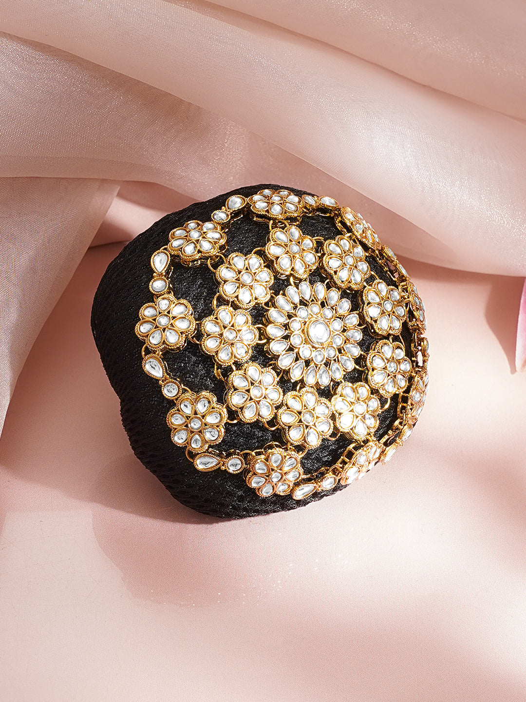 【Rubans】 Gold-Plated White Kundan Floral Hair Bun Cover｜ゴールドメッキ ホワイトクンダン フローラル ヘアバンカバー（お団子飾り）