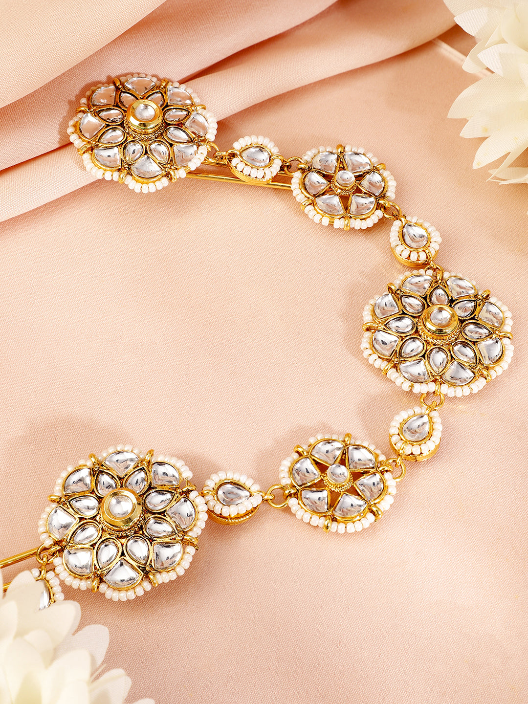 Whisper of White Radiance Braid Brooch Gold