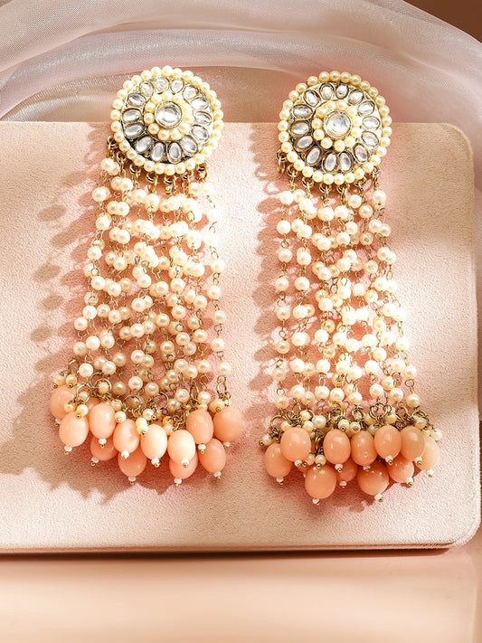 【Rubans】 18K Gold-Plated Multilayered Kundan & Pearl Beaded Long Earrings with Peach Pink Beads｜18K ゴールドメッキ マルチレイヤー クンダン パールビーズ ロングイヤリング ピーチピンク