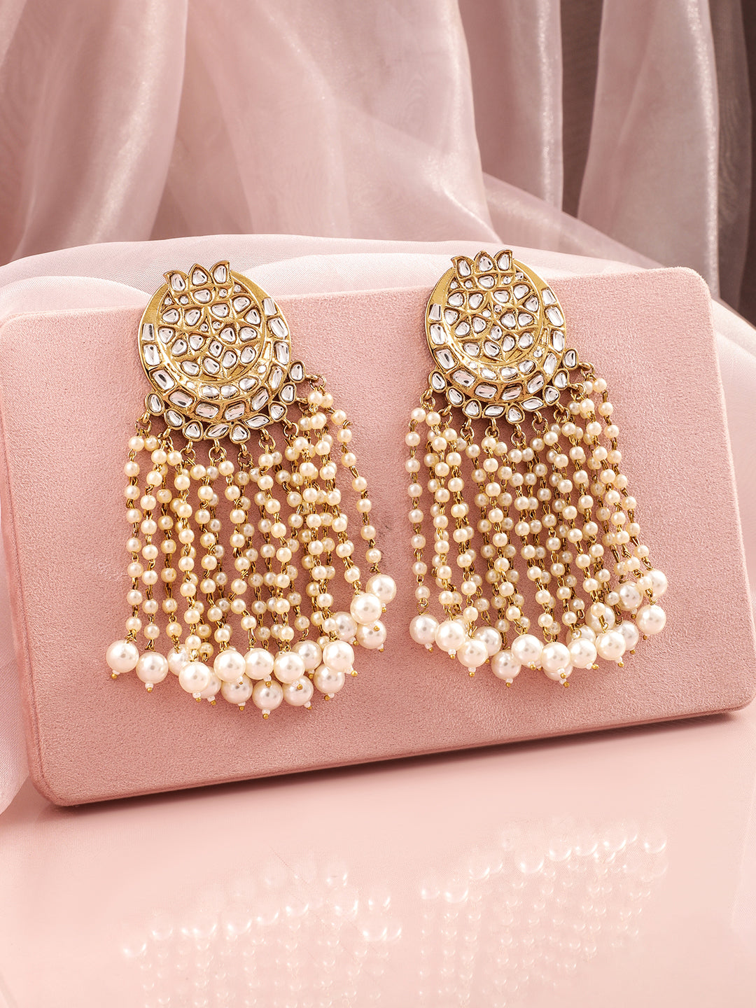 Golden Era Kundan Pearls Chandelier Earrings フリーサイズ