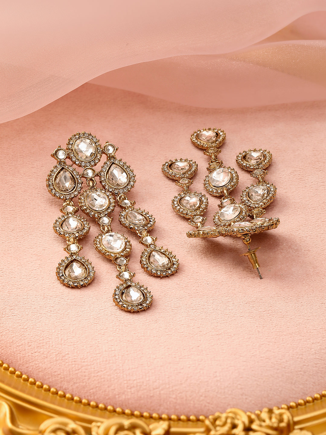 Radiant Artistry White American Diamond Zirconia Danglers フリーサイズ