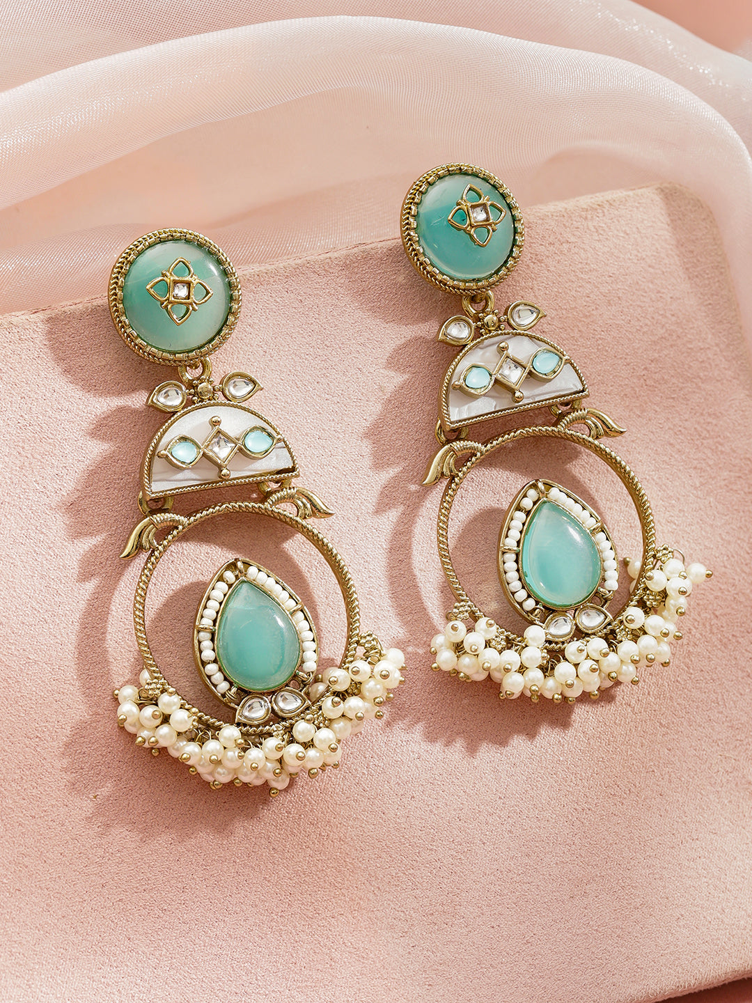 Gold Pearl Beaded Aqua Green Dangler Earrings フリーサイズ