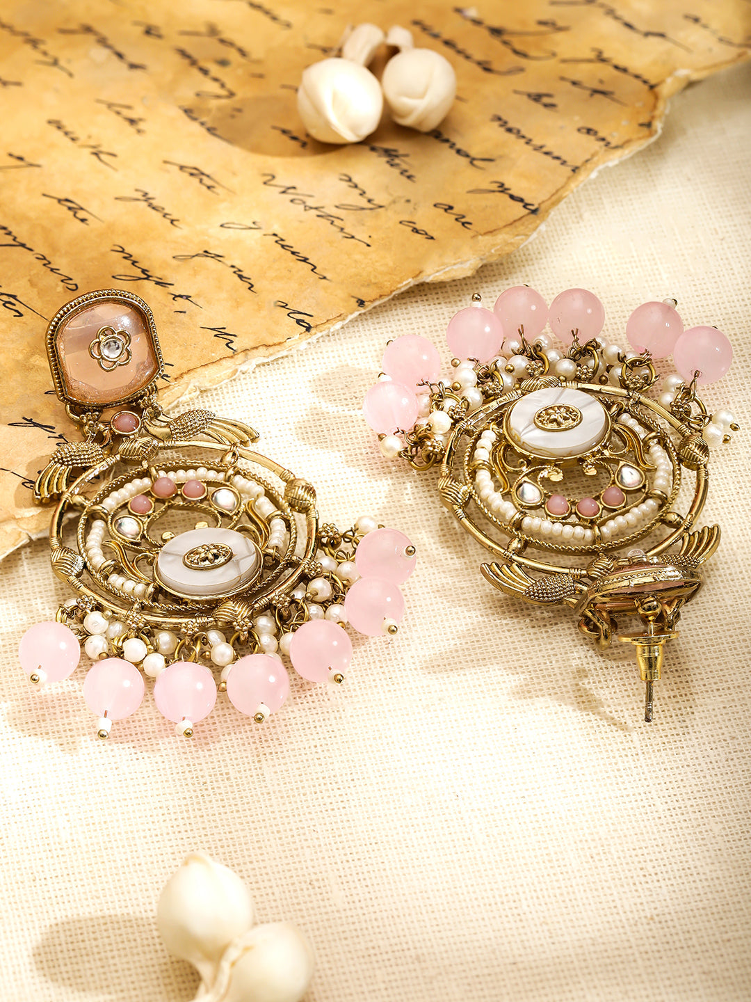 Delicate Pink Pearl Danglers フリーサイズ