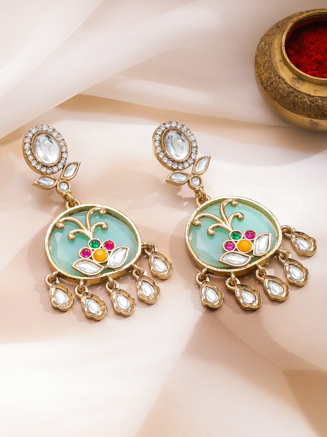 White Studded Blue Dangler Earrings フリーサイズ