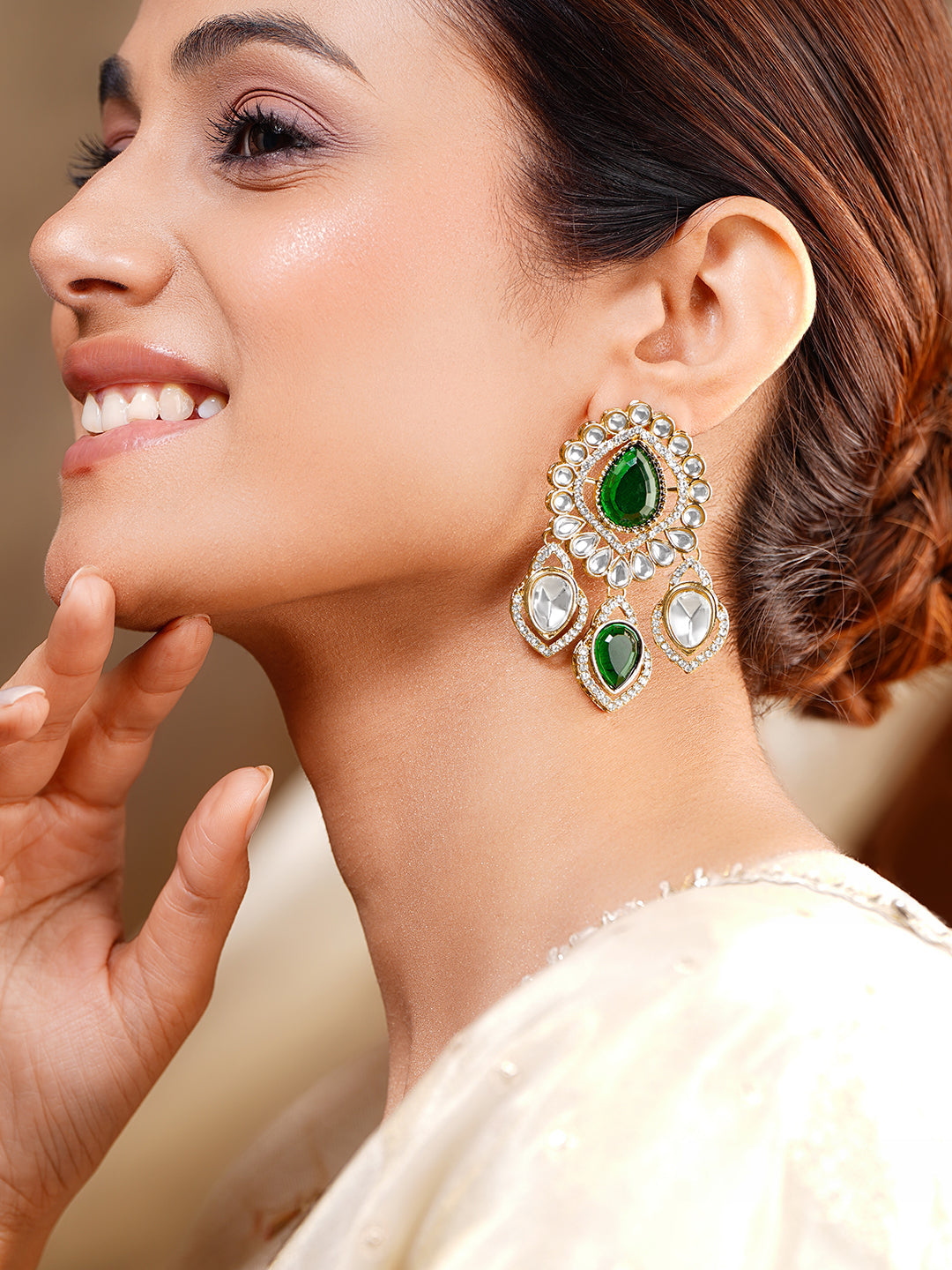 Emerald Gemstone Statement Occasion Earrings フリーサイズ