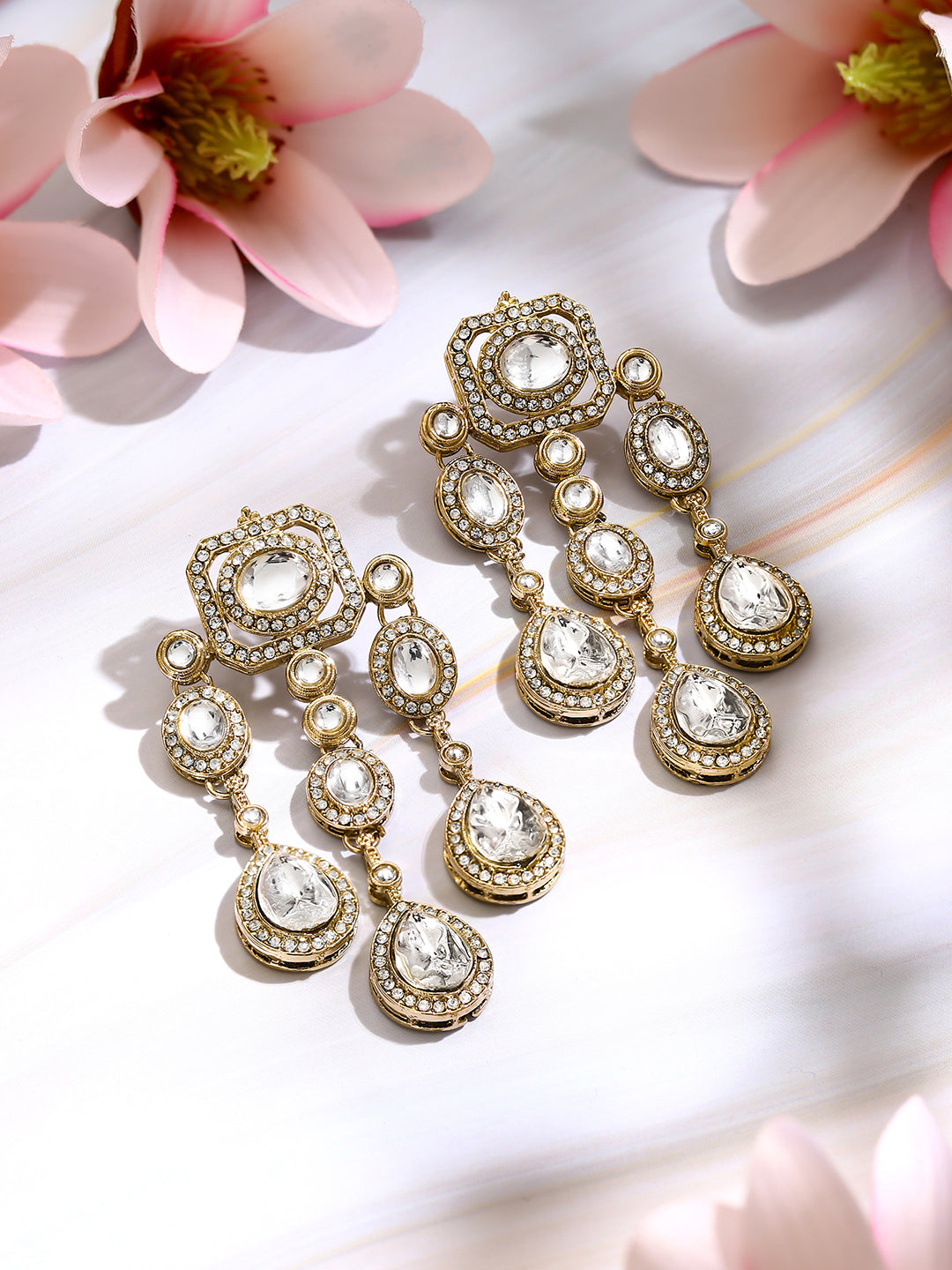 【Rubans】Gold Plated Crystal Cascade Drama Drop Earrings｜ゴールドメッキ クリスタルカスケード ドラマ ドロップピアス