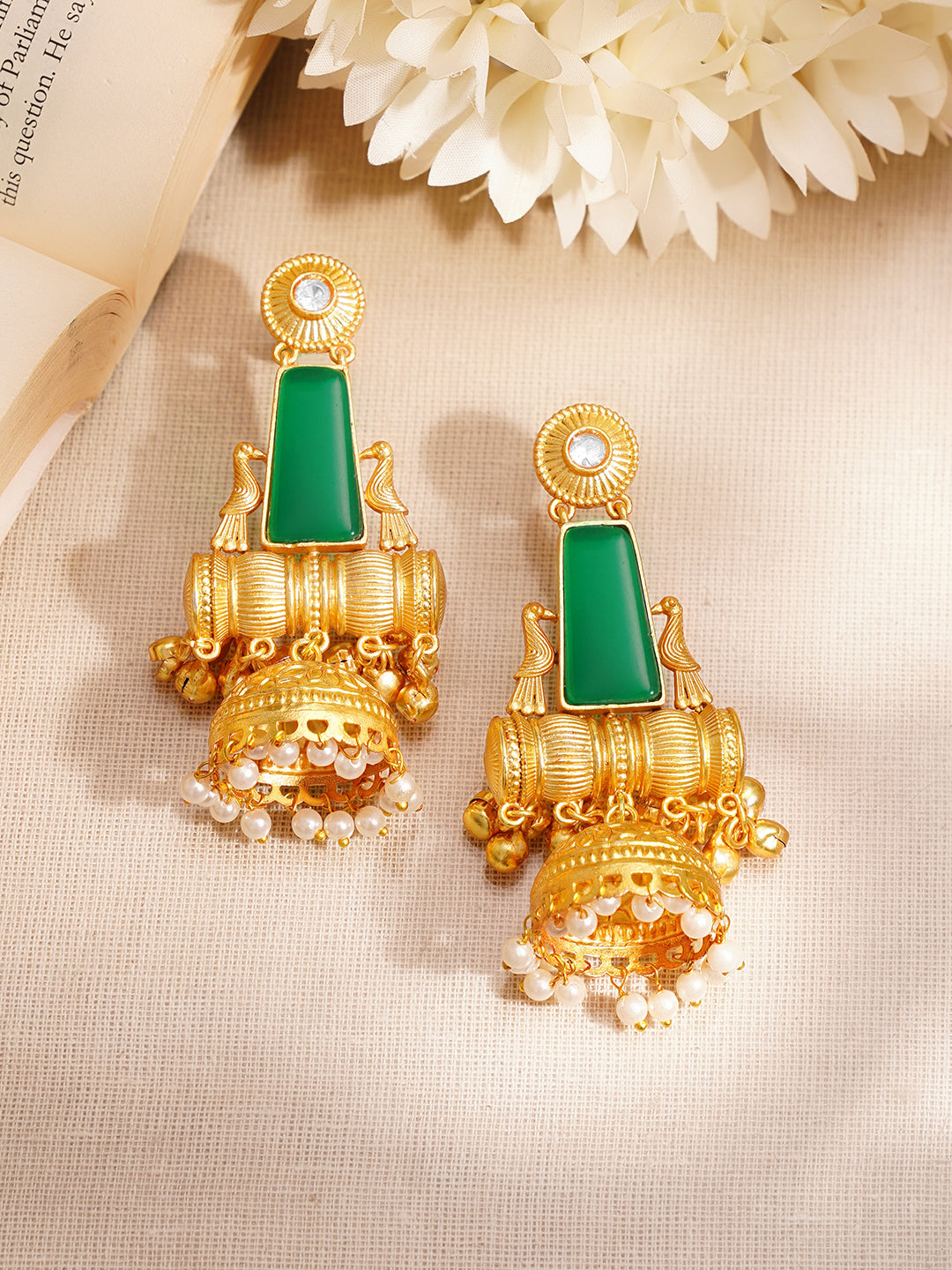 【Rubans】 Gold-Plated Green Enamel Statement Jhumka Earrings｜ゴールドメッキ グリーンエナメル ステートメント ジュムカイヤリング