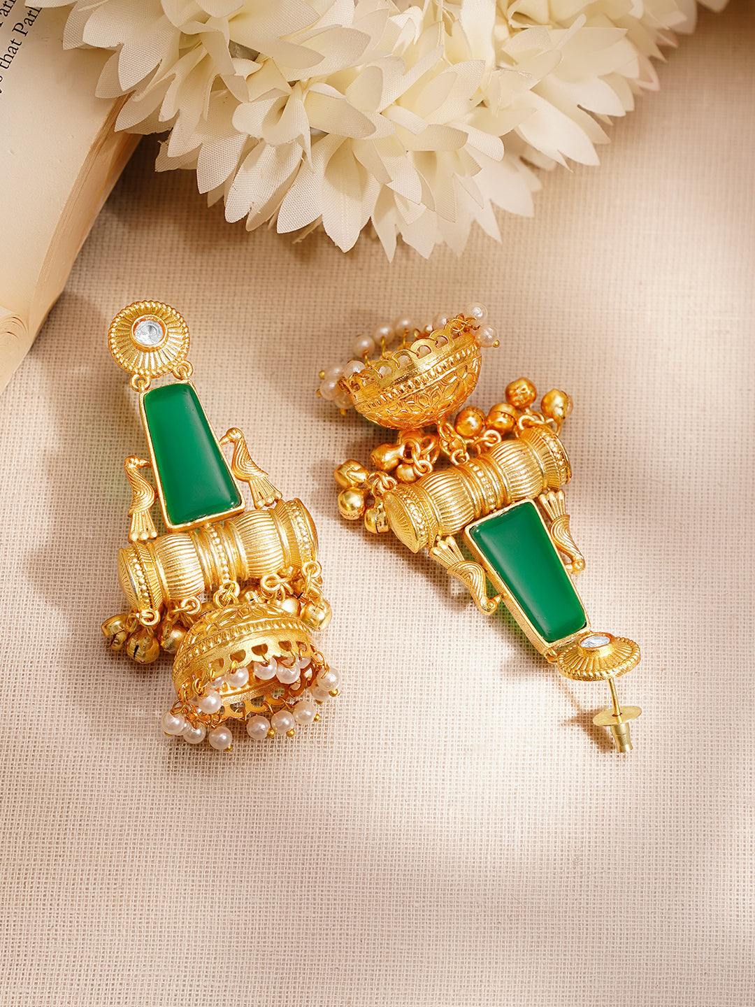 【Rubans】 Gold-Plated Green Enamel Statement Jhumka Earrings｜ゴールドメッキ グリーンエナメル ステートメント ジュムカイヤリング
