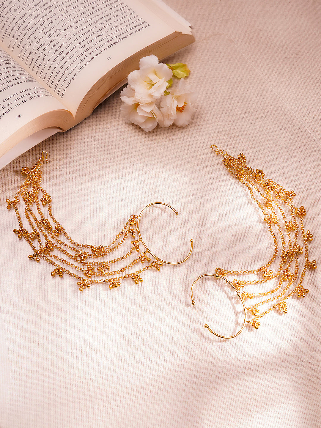 Golden Ghungroo Kaan Chain Earrings フリーサイズ
