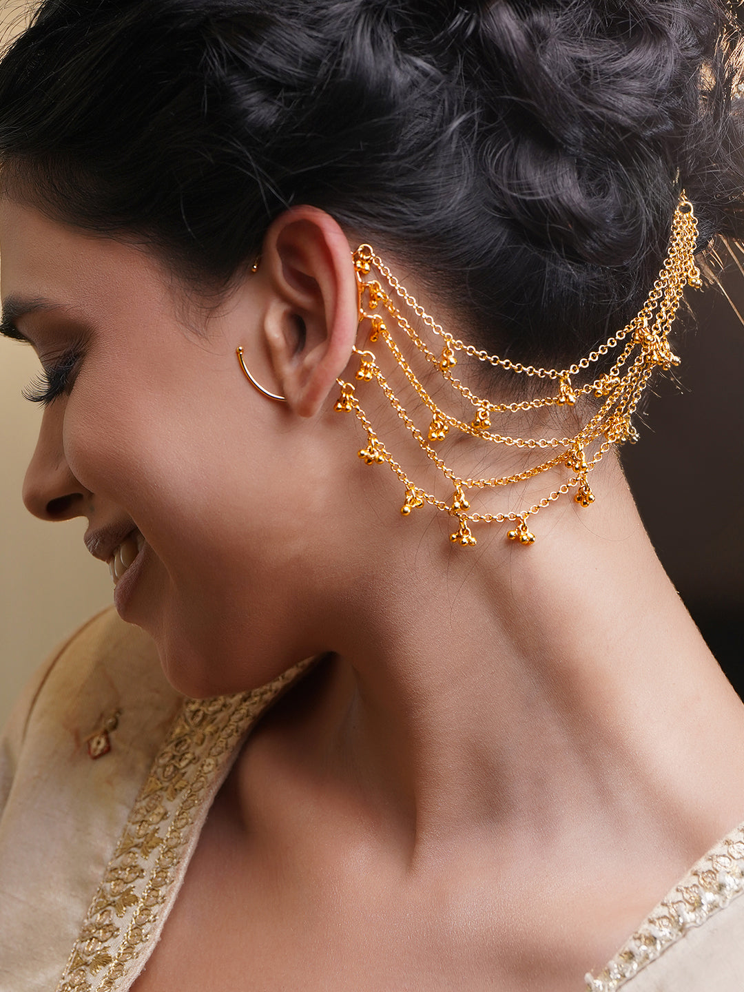 Golden Ghungroo Kaan Chain Earrings フリーサイズ