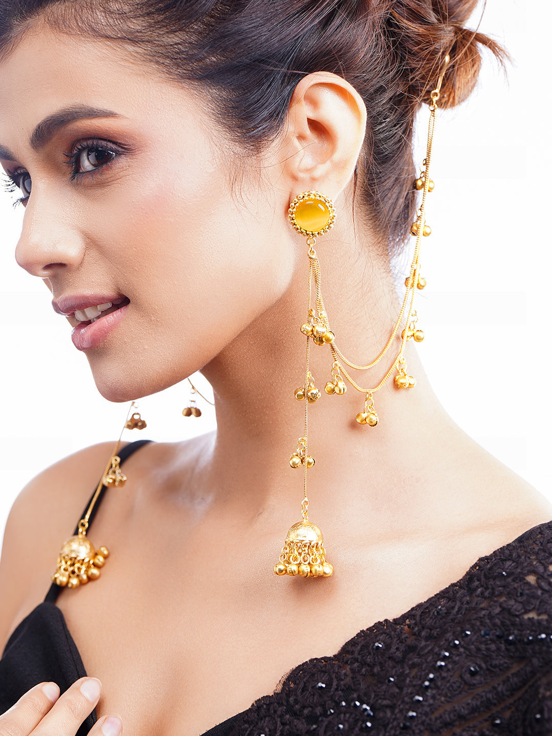 【Rubans】 Gold-Plated Yellow Enamel Chain Tassel Kashmiri Jhumka Earrings｜ゴールドメッキ イエローエナメル チェーンタッセル カシミール ジュムカ イヤリング