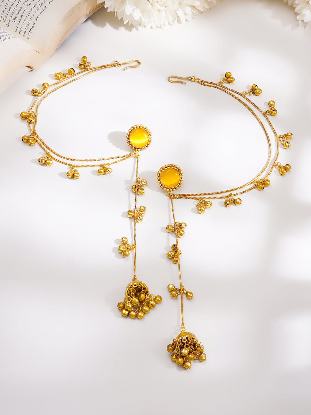 【Rubans】 Gold-Plated Yellow Enamel Chain Tassel Kashmiri Jhumka Earrings｜ゴールドメッキ イエローエナメル チェーンタッセル カシミール ジュムカ イヤリング