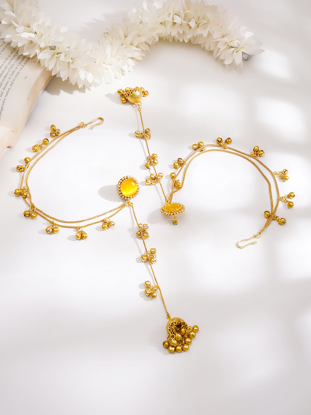 【Rubans】 Gold-Plated Yellow Enamel Chain Tassel Kashmiri Jhumka Earrings｜ゴールドメッキ イエローエナメル チェーンタッセル カシミール ジュムカ イヤリング