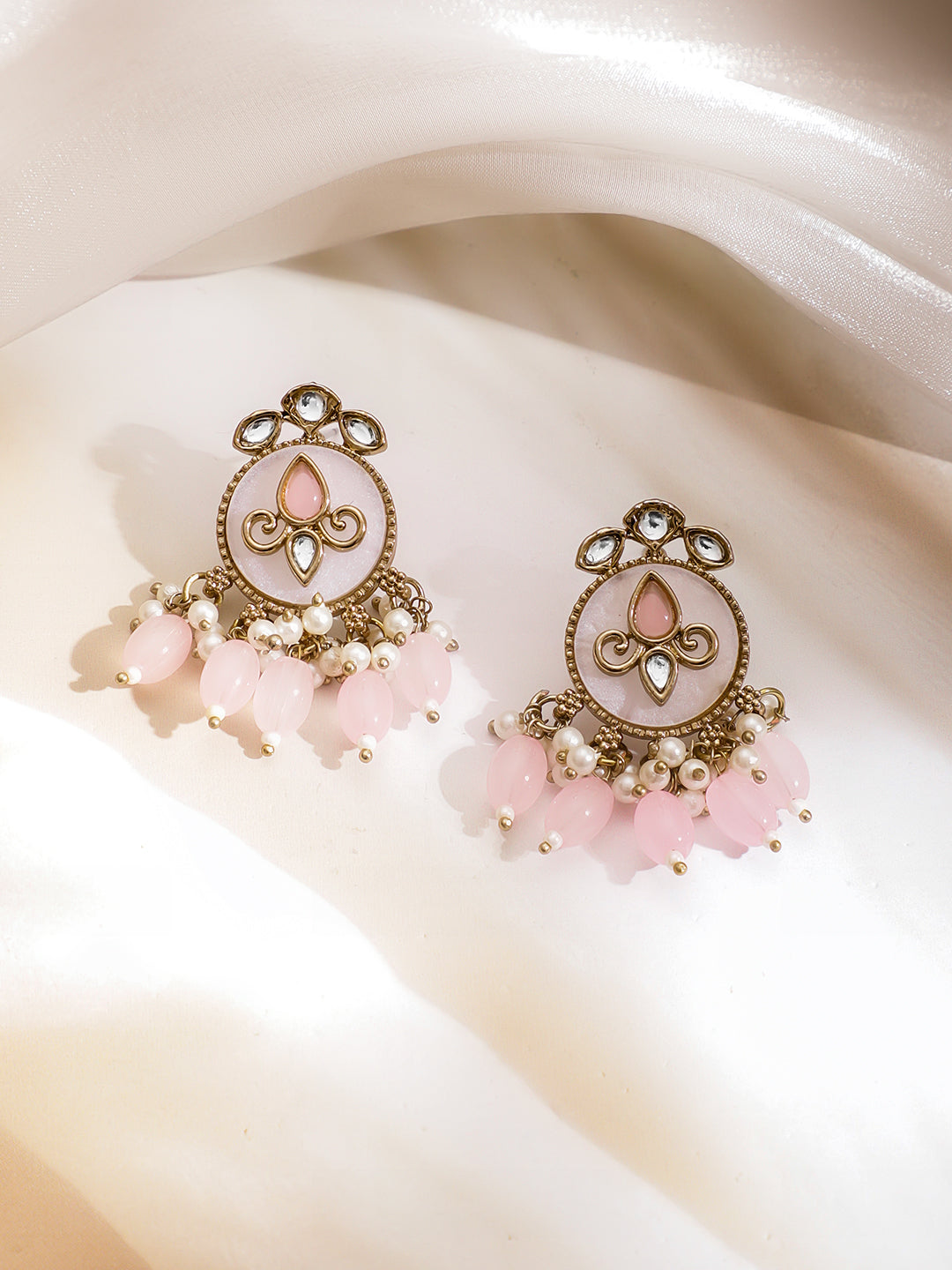 Lustrous Pastel Pink Earrings フリーサイズ