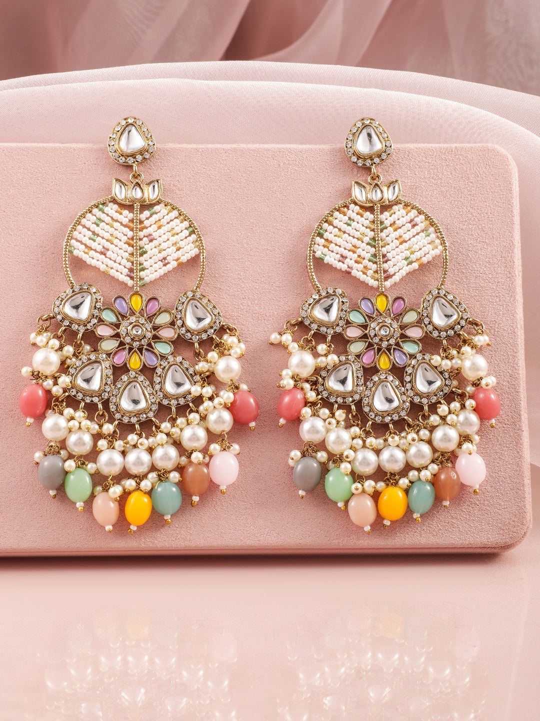 Radiant Bloom Multicolour Danglers フリーサイズ