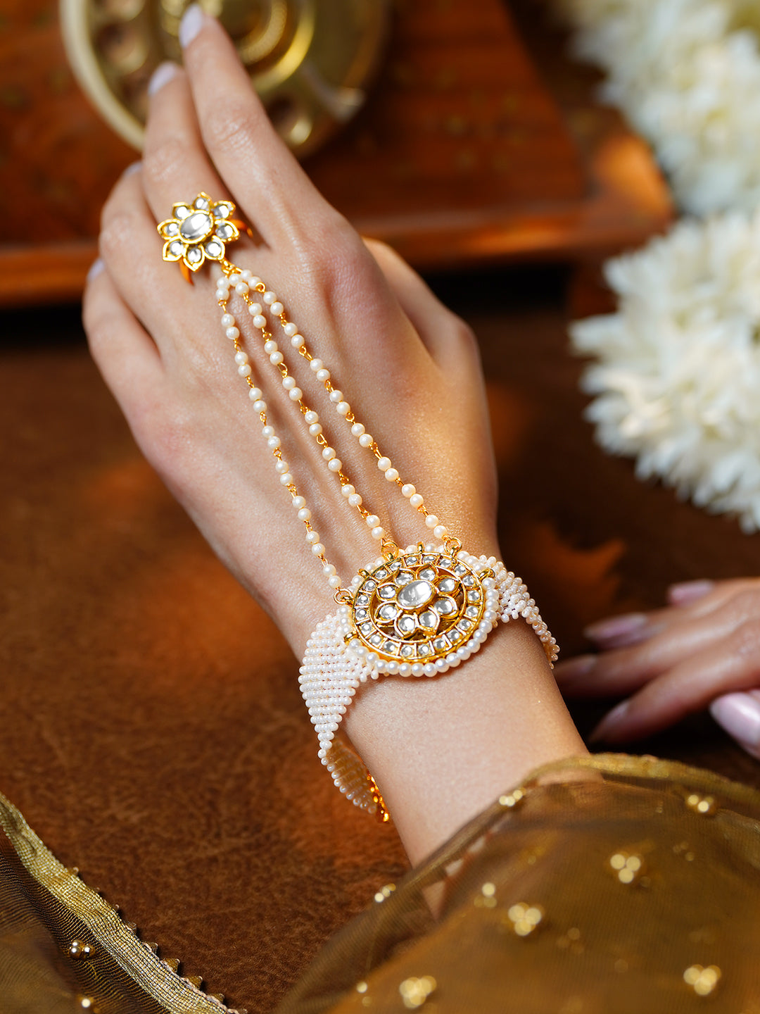 Statement Pearl Kundan Haathphool Bracelet フリーサイズ