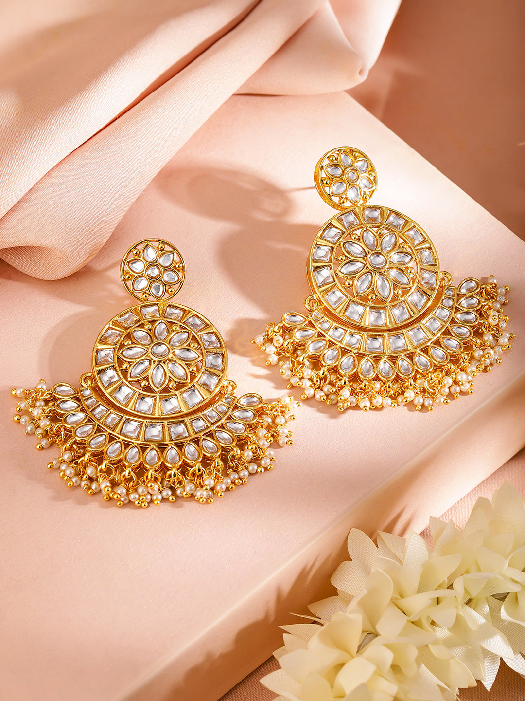 Moonlit Glow Kundan Maangtikka Set Gold