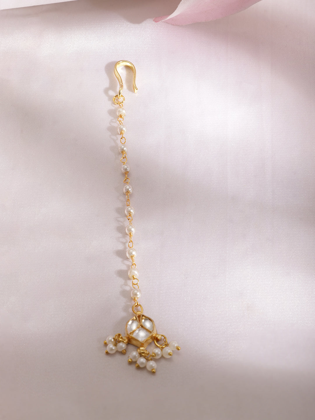 Radiant Kundan Maang Tikka Gold
