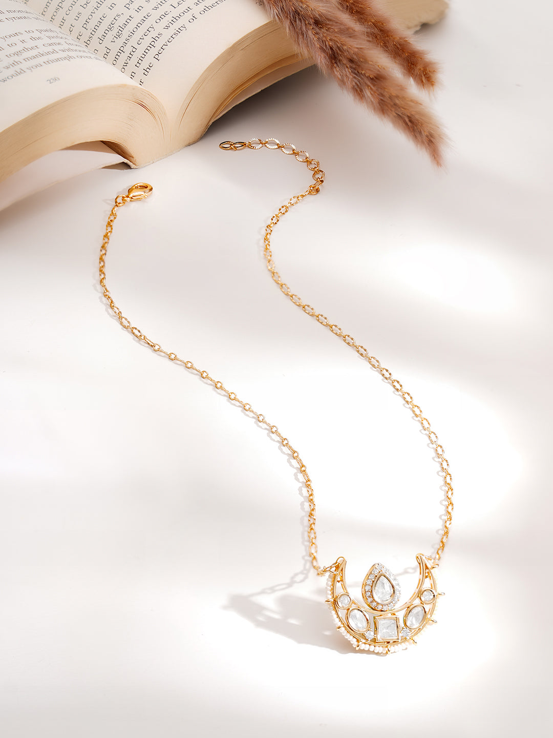 【Rubans】 Gold Plated Moon Design Kundan Necklace｜ゴールドメッキ ムーンデザイン クンダン ネックレス