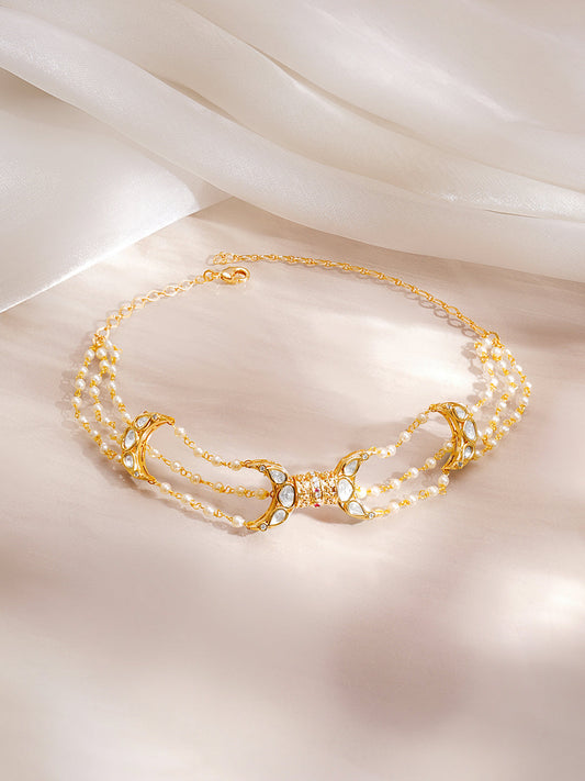 【Rubans】 Gold Plated Pearl Detailed Moon Motif Kundan Choker｜ゴールドメッキ パール ムーンモチーフ クンダン チョーカー