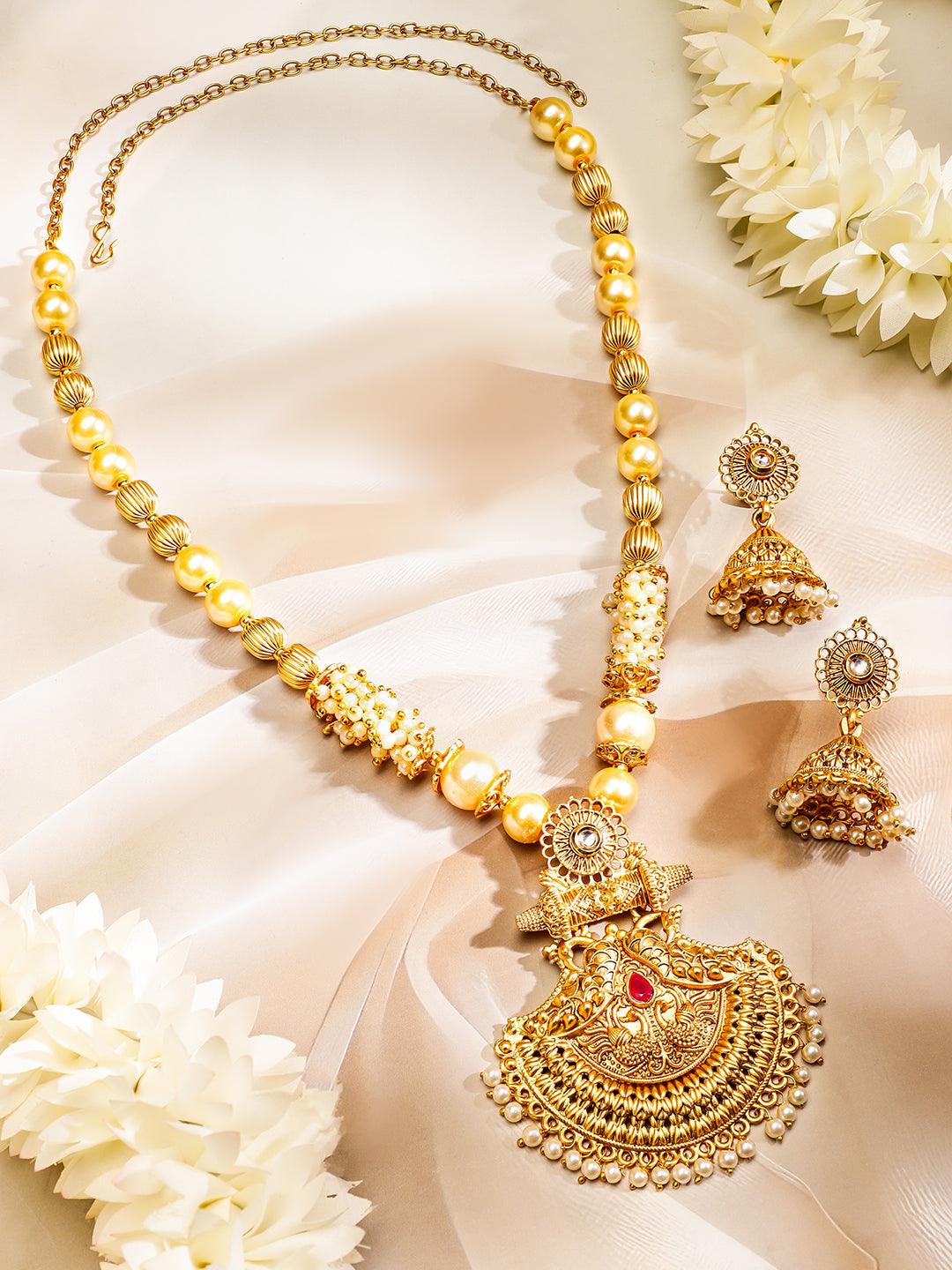 Rubans 22K Gold-Plated Pendant Jewellery Set with Golden & Pearl Beads and Ruby Red Stone フリーサイズ