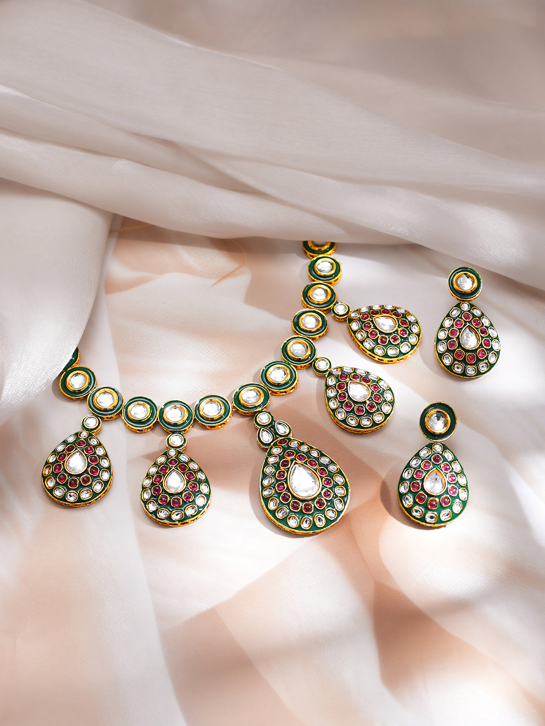 【Rubans】 Artistic Red Green Kundan Necklace Set｜アーティスティック レッドグリーン クンダン ネックレスセット｜フリーサイズ