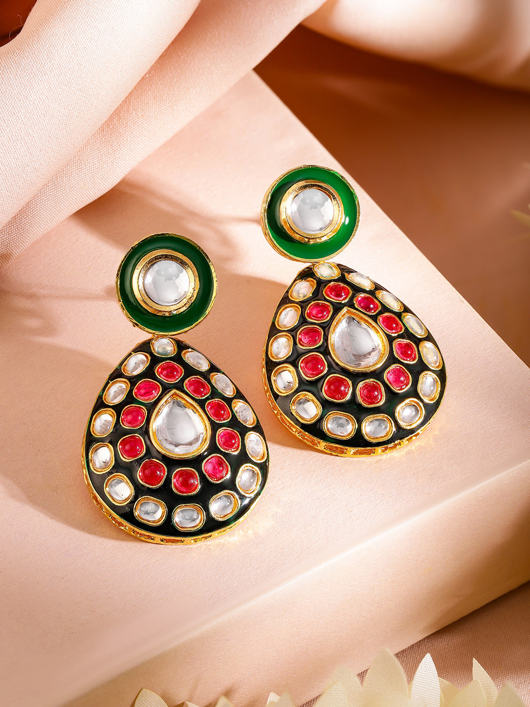 Artistic Red Green Kundan Necklace Set フリーサイズ