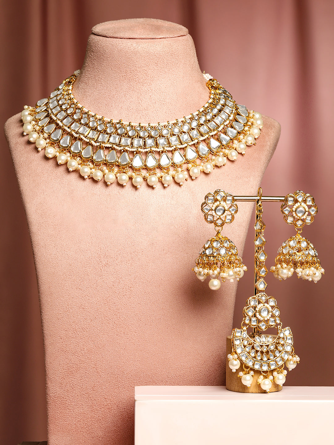 New Age Queen Kundan Necklace Set Gold