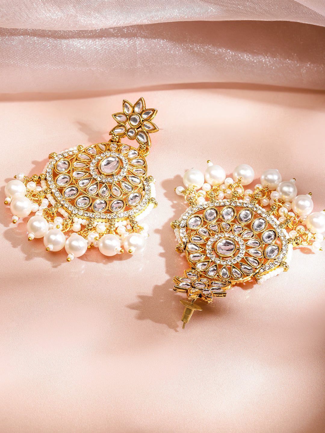 Whisper Between Kundan & Pearl Choker Set フリーサイズ