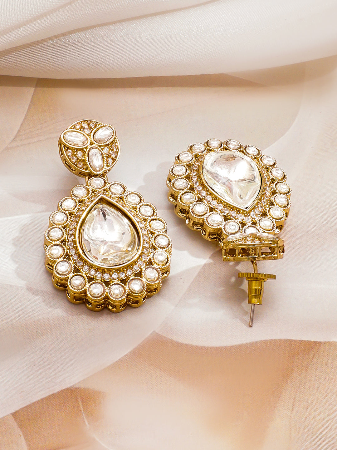 Whispering Lotus with Kundan Necklace Set フリーサイズ