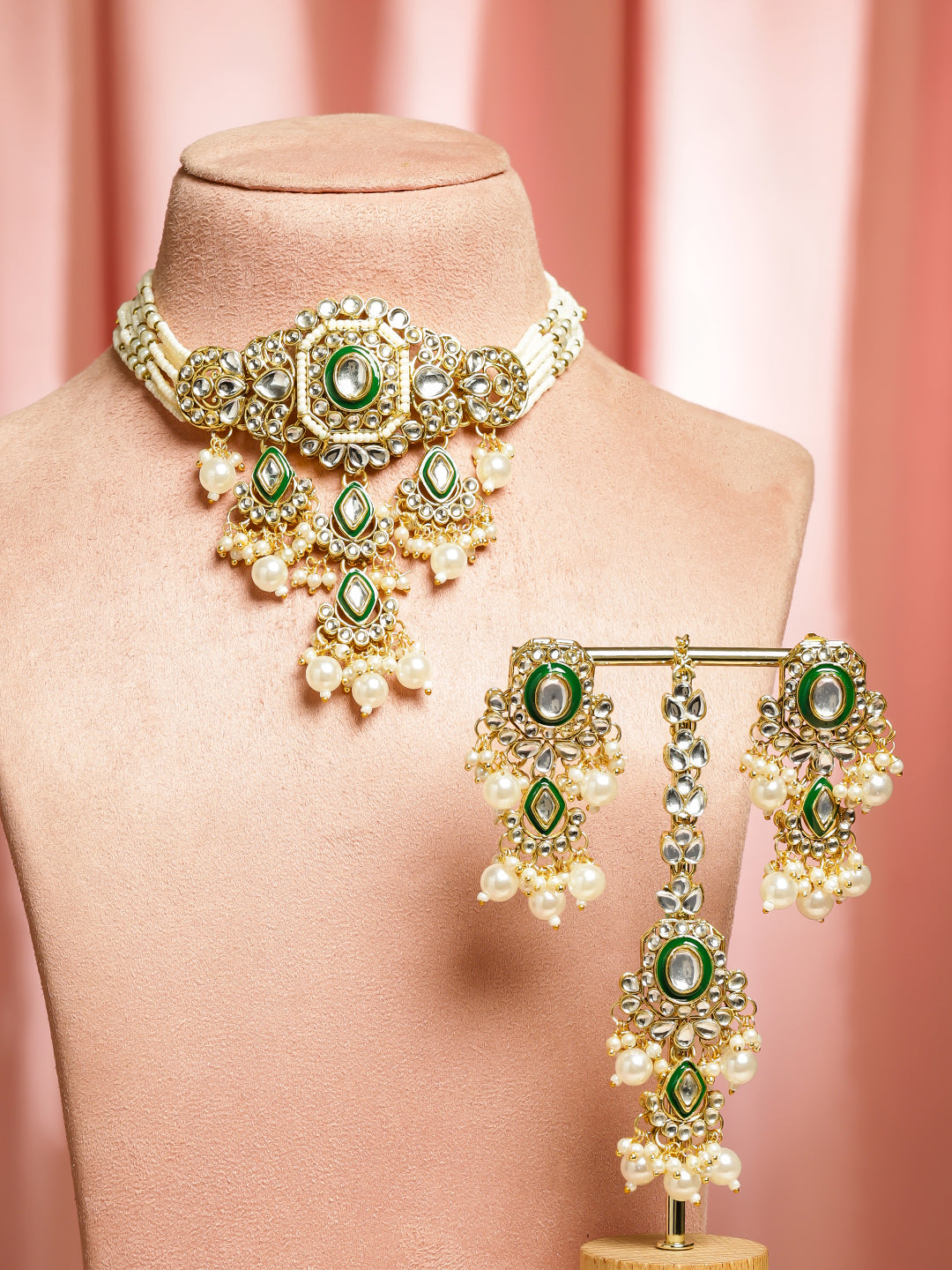 Pearl Embellished Kundan Necklace Set With Maangtikka フリーサイズ