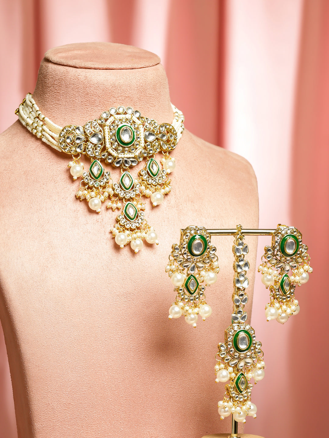 Pearl Embellished Kundan Necklace Set With Maangtikka フリーサイズ