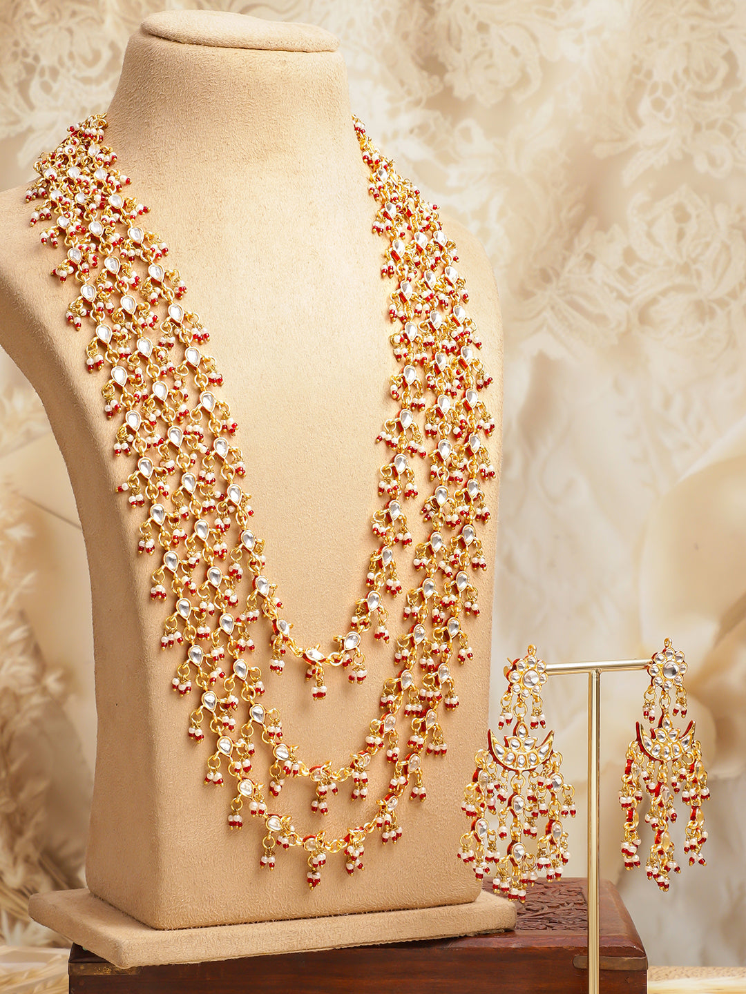 Timeless Gleam of Kundan Necklace Set フリーサイズ