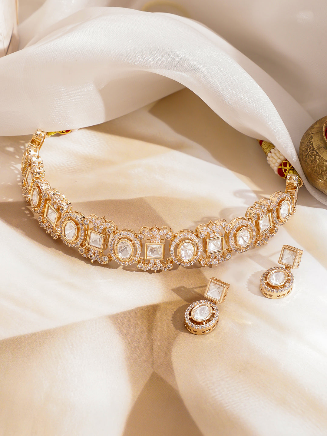 Moonlit Kundan Necklace Set フリーサイズ