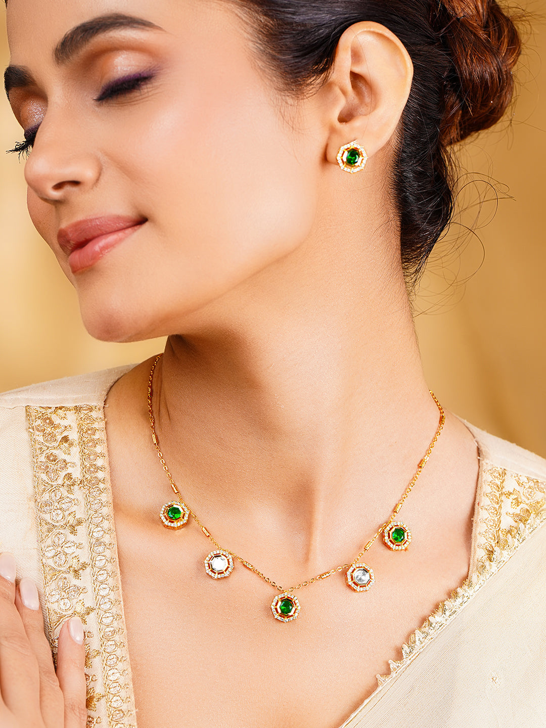 【Rubans】 Gold Plated Emerald Green Cubic Zirconia Charm Necklace Set｜ゴールドメッキ エメラルドグリーン キュービックジルコニア チャーム ネックレスセット