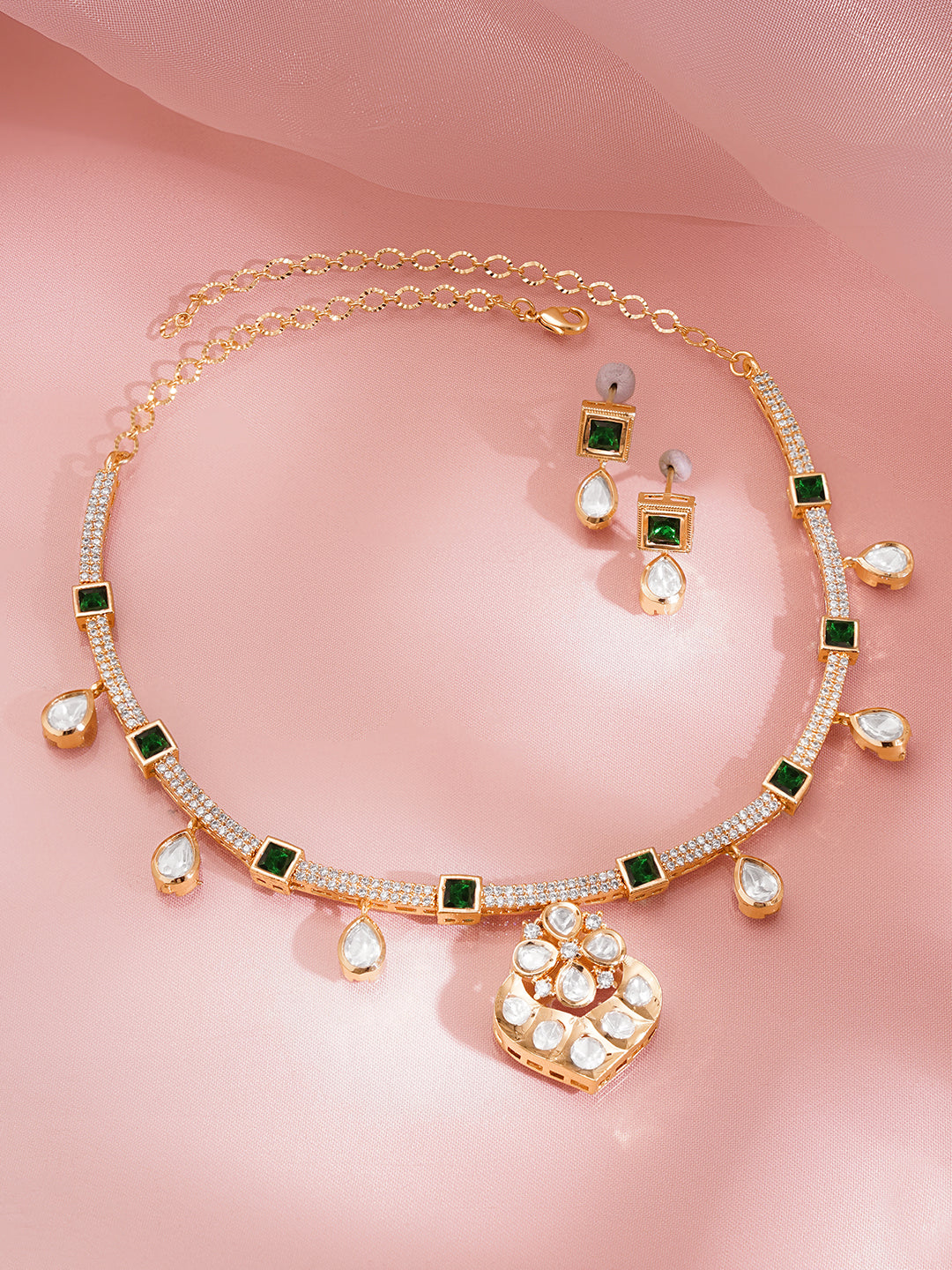 Luxury Emerald Kundan Necklace Set フリーサイズ
