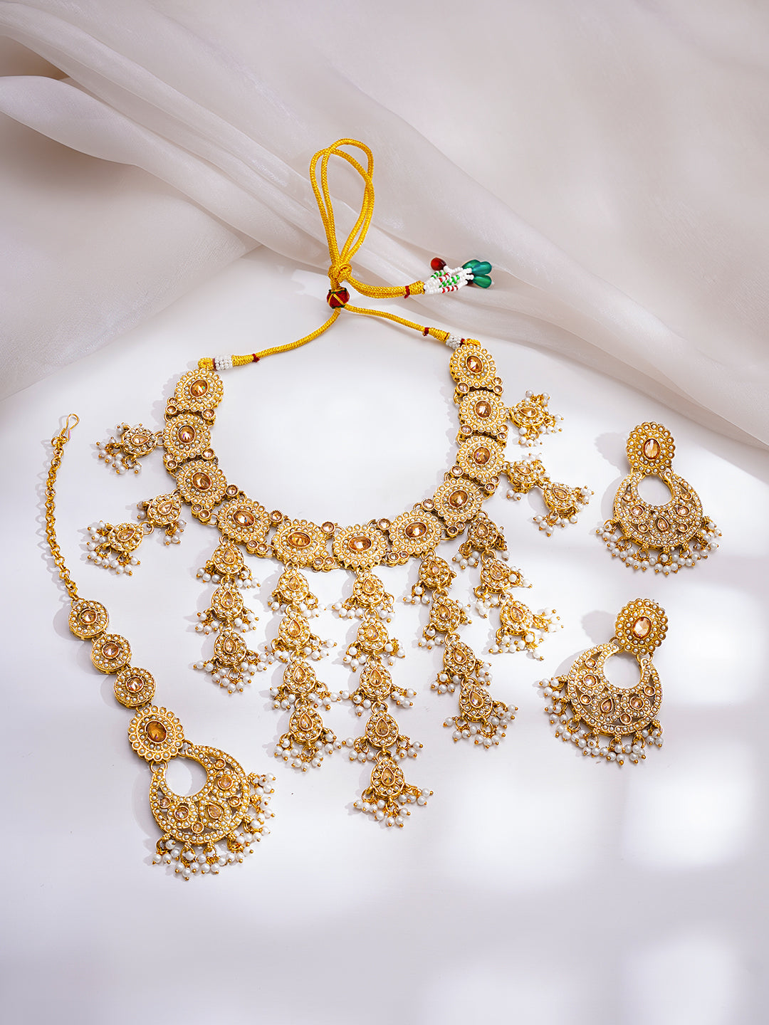 【Rubans】 Gold Plated Kundan Pearl Beaded Necklace Set with Maang Tikka｜ゴールドメッキ クンダン パールビーズ ネックレスセット（マーンティッカ付き）