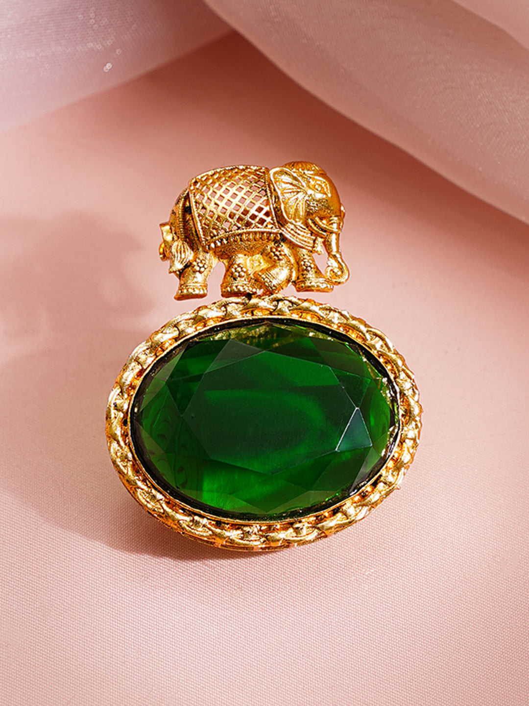 【Rubans】 Antique Gold Plated Emerald Crystal Elephant Motif Statement Brooch｜アンティークゴールドメッキ エメラルドクリスタル 象モチーフ ブローチ