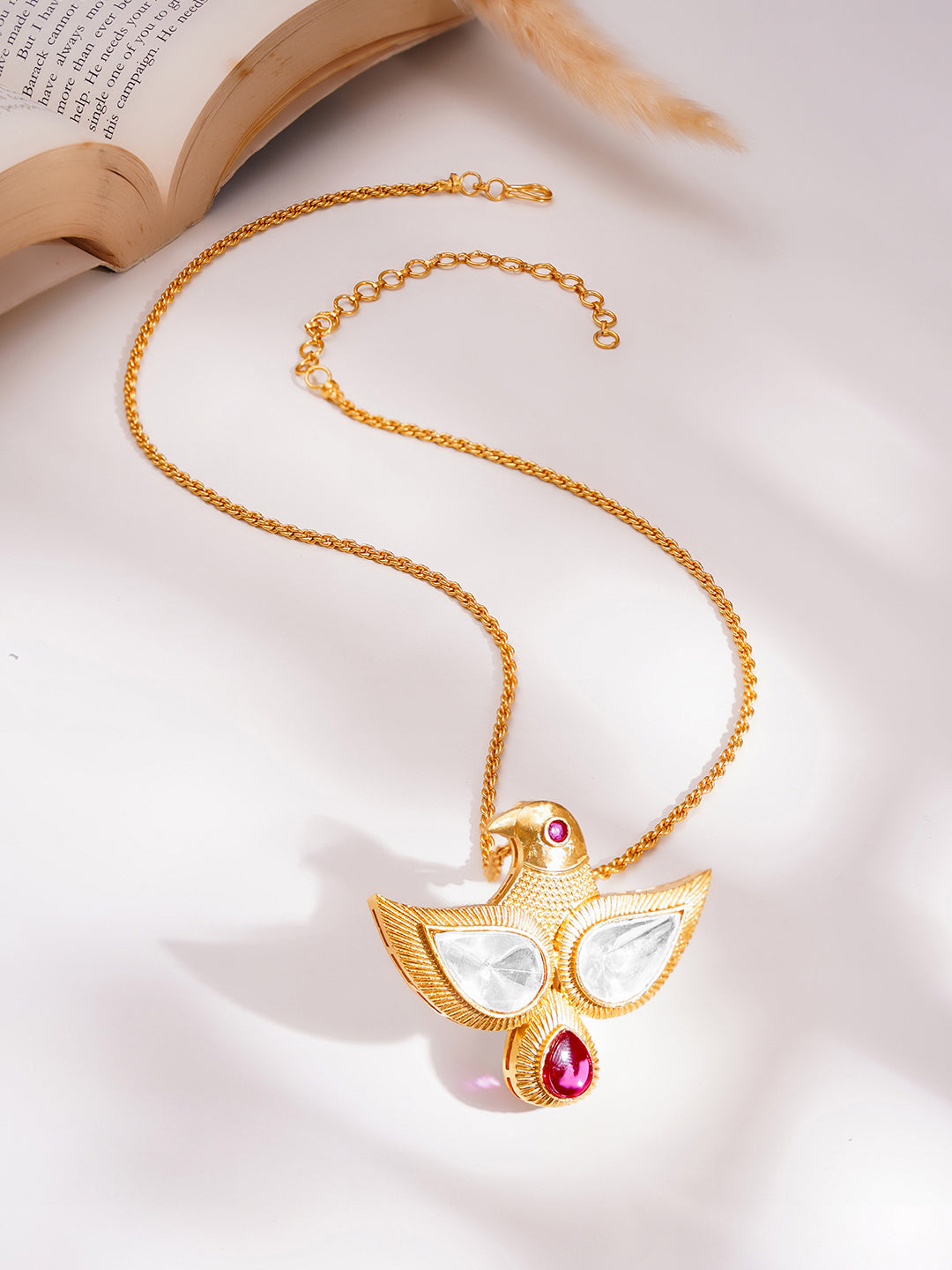 Golden Bird Kundan Statement Pendant フリーサイズ
