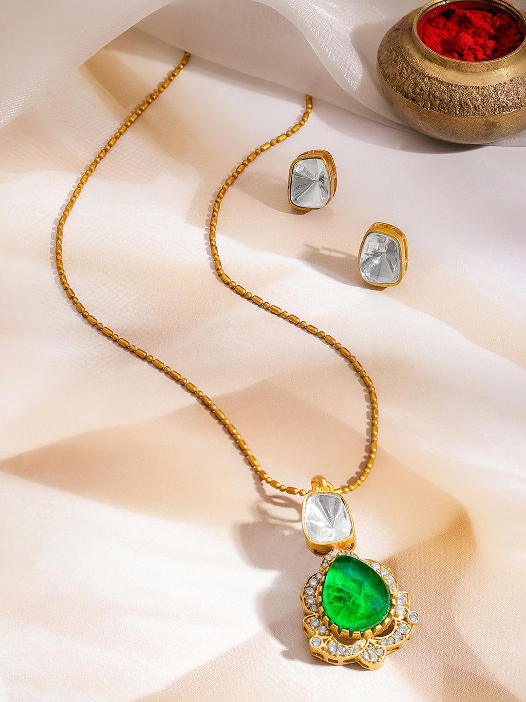 Emerald Flame Diamond Halo Pendant Set フリーサイズ