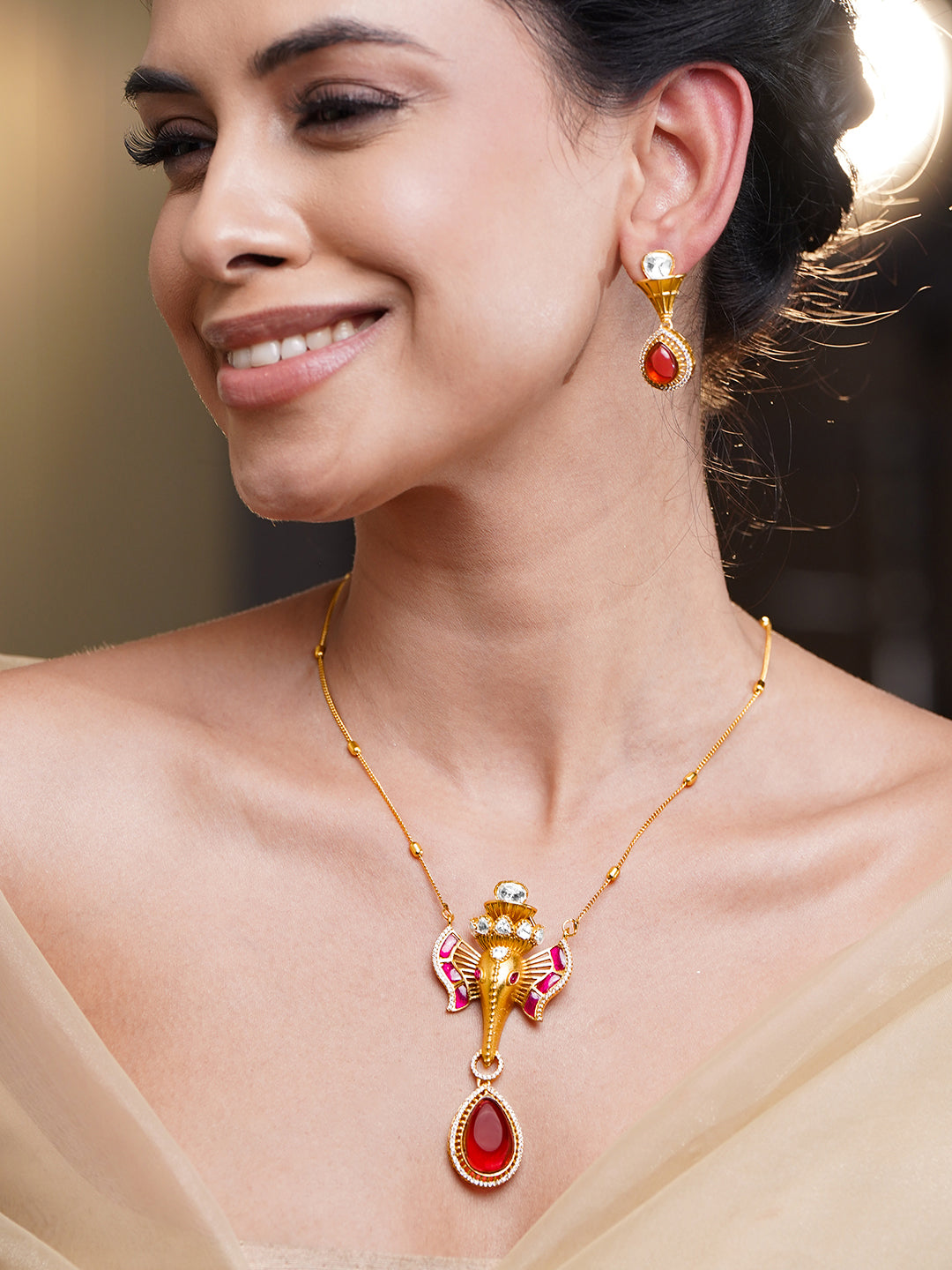 Divine Glow Ganesha Pendant Set フリーサイズ