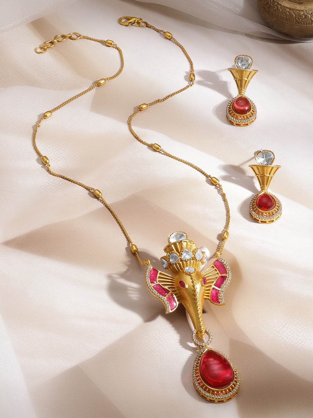 Divine Glow Ganesha Pendant Set フリーサイズ