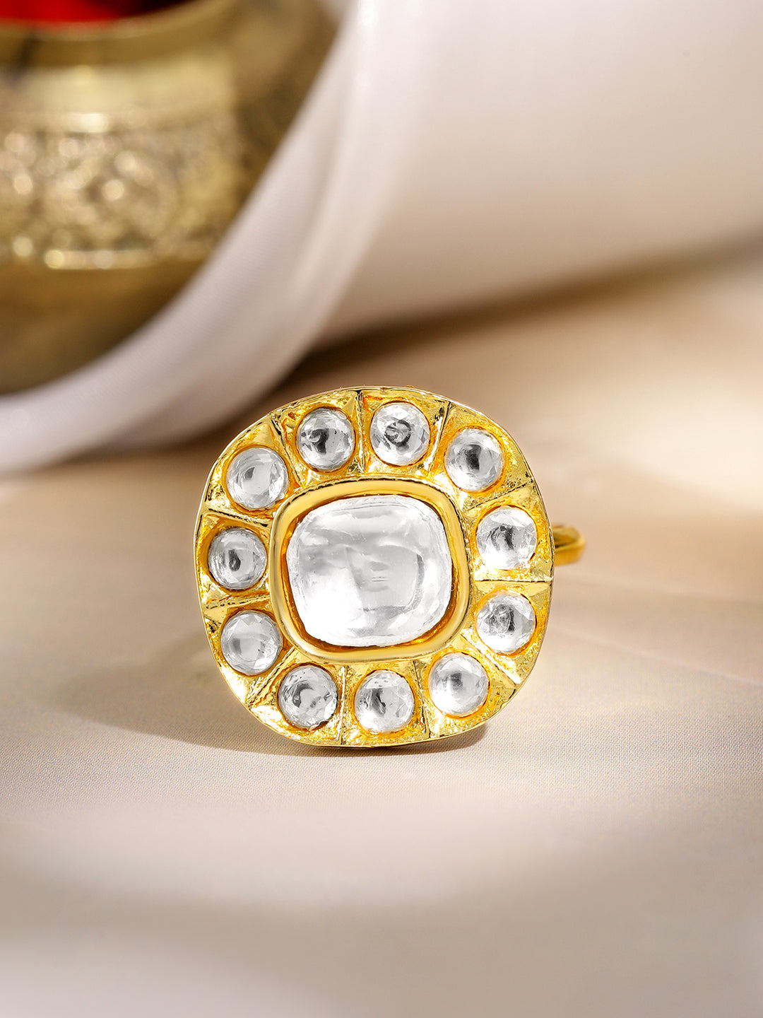 Royal Snowdrop Kundan Ring フリーサイズ