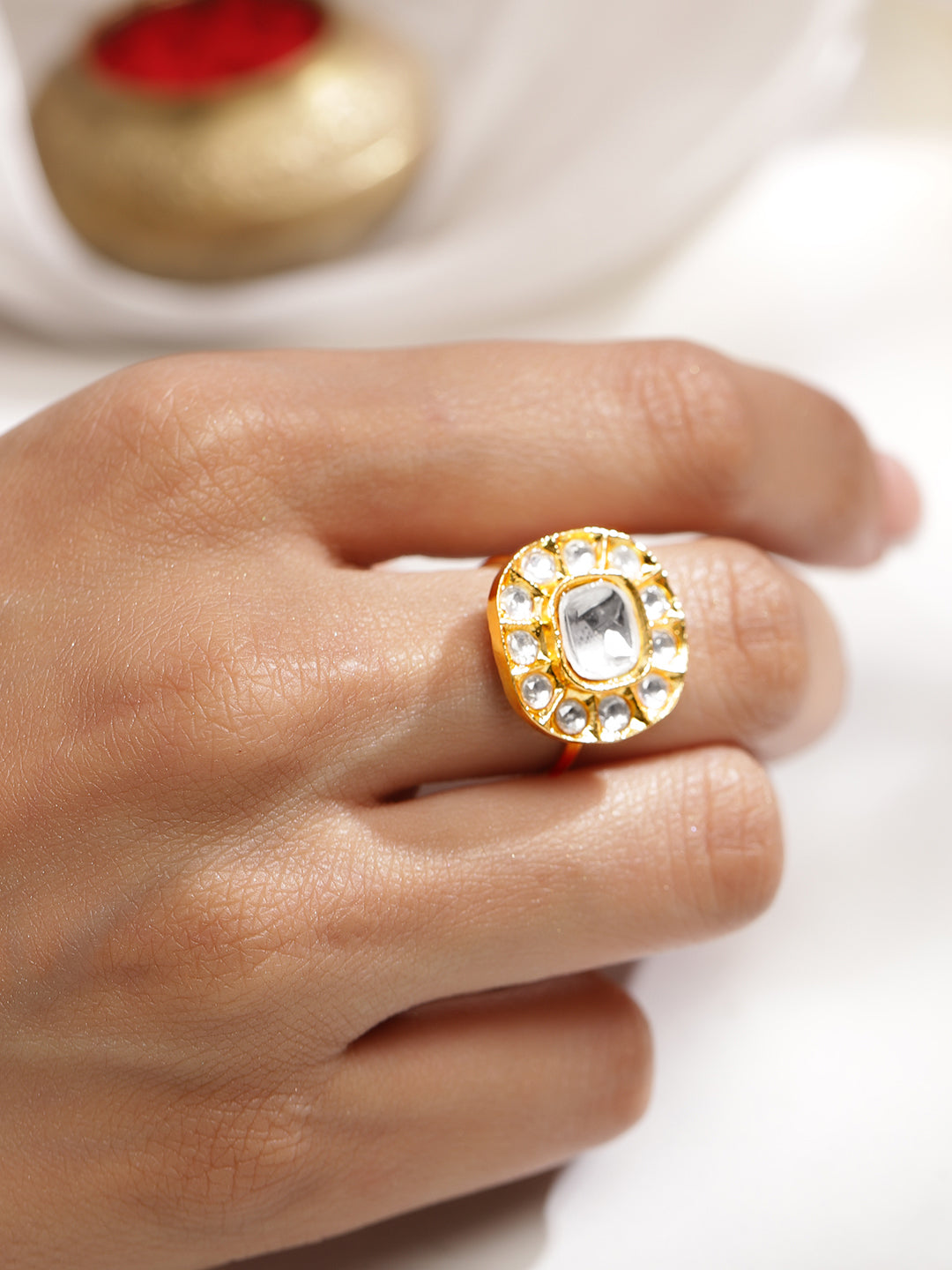 Royal Snowdrop Kundan Ring フリーサイズ