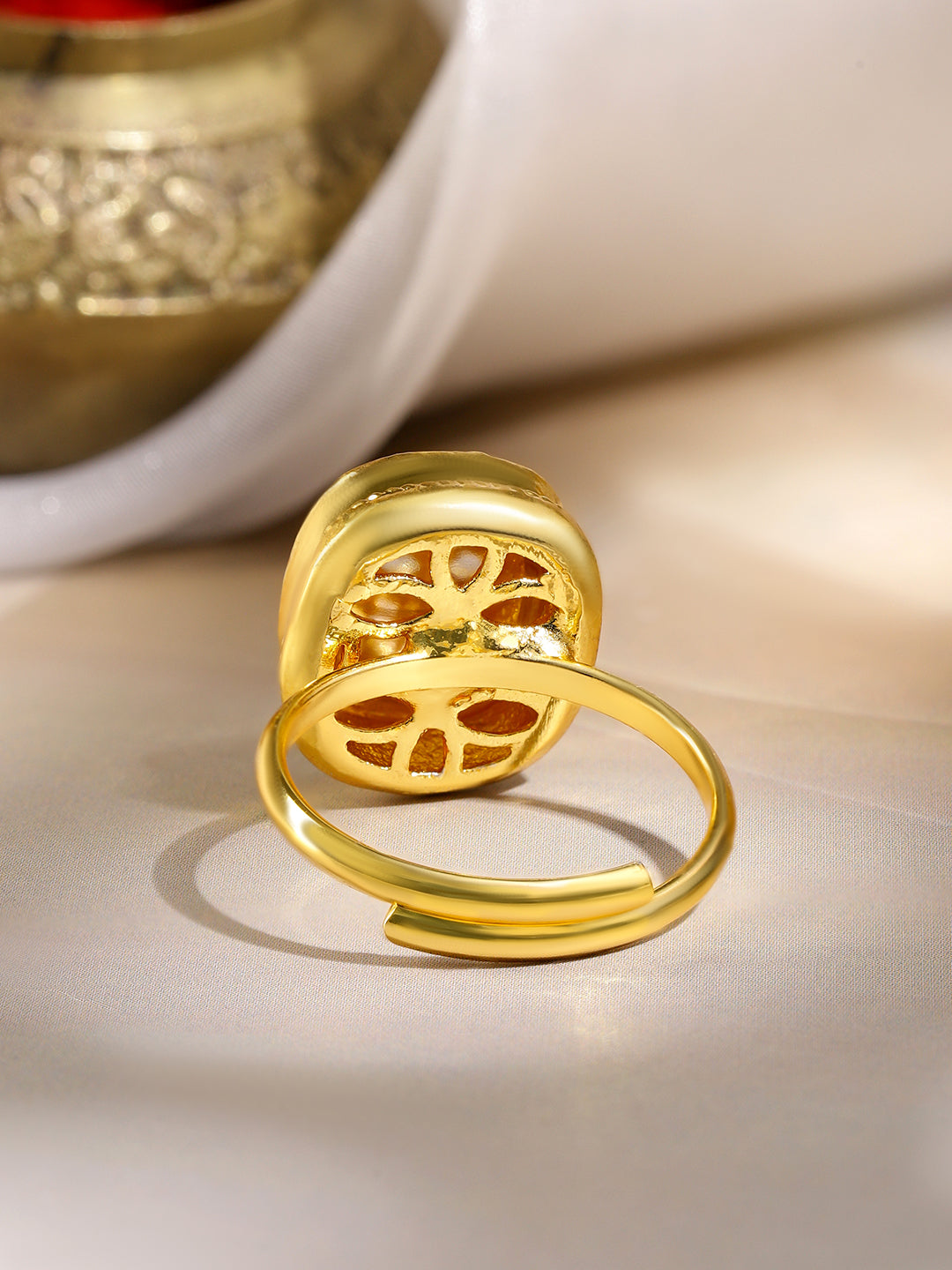 Gleaming Geometry Kundan Ring フリーサイズ